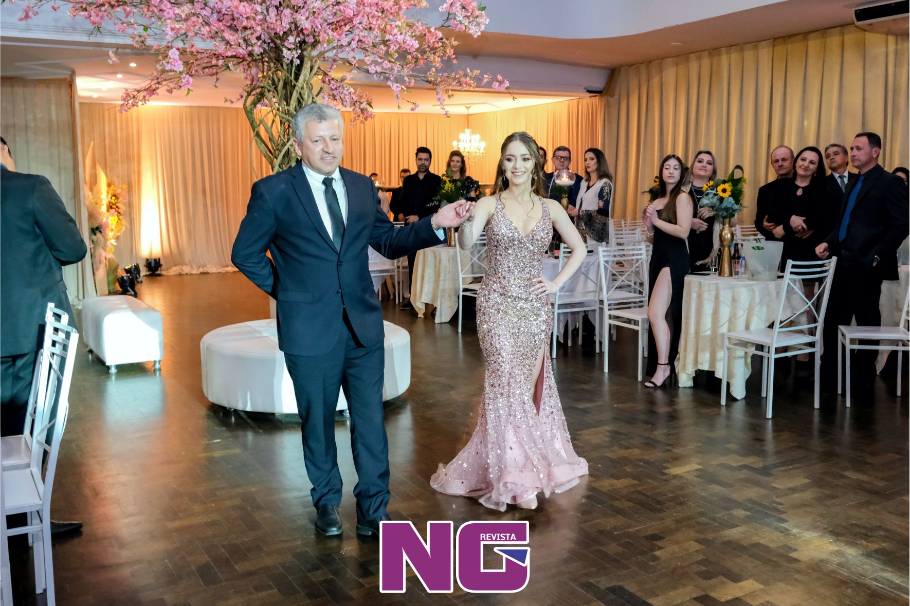 Baile de Coroação da nova Soberana do Clube Comercial acontece dia 7 de junho